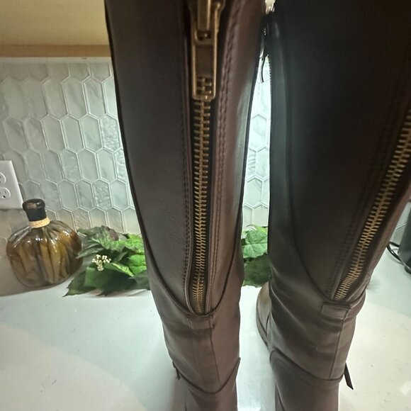 Brown Knee-High Boots With Buckle & Side Zipper - Picture 11 of 12